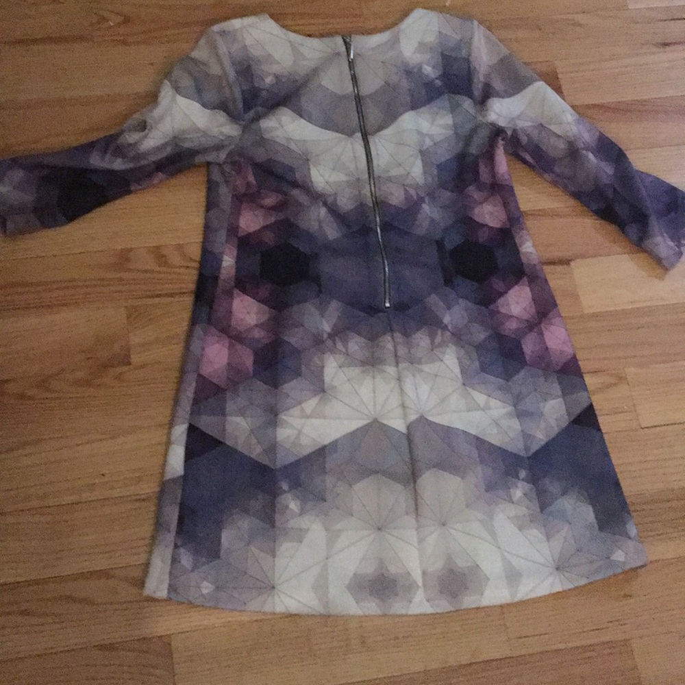 Dress - Picture 3 of 3